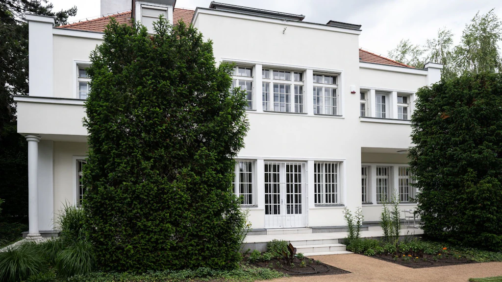 Schweizer Botschaft in Prag